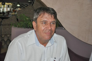 Frigioi: Nu am reabilitat trotuarele pentru că cei de la Drumuri ne ţin în loc
