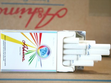 Contrabandişti de ţigări, cercetaţi de oamenii legii
