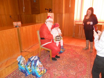 A venit Moş Crăciun la copiii jandarmilor constănţeni