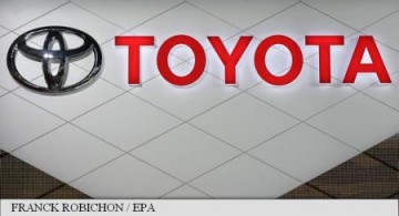 Toyota a vândut în noiembrie mai multe mașini decât Volkswagen, pentru a cincea lună consecutiv