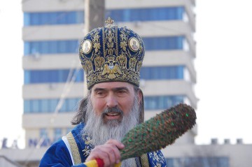 ÎPS Teodosie oficiază slujba de Bobotează la Ovidiu