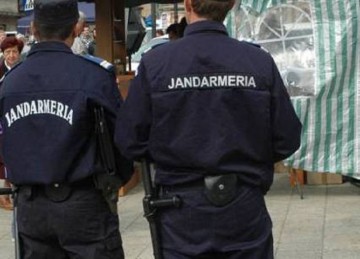 Jandarmii, în control la târgul de duminică