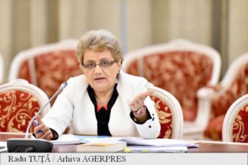 Ce îi cere senatoarea Cristiana Anghel preşedintelui Klaus Iohannis