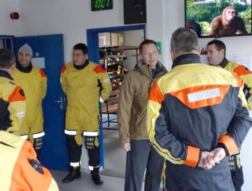 Instructorul care a căzut de la înălţime a revenit la Aerodromul Tuzla