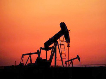 Preţul petrolului se prăbuşeşte sub 30 de dolari!