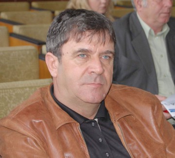 Surpriză pentru primarul PSD de la Crucea! Consilierii au desemnat un liberal pe funcţia de viceprimar