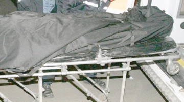 O femeie a fost lovită mortal de o locomotivă în localitatea Castelu