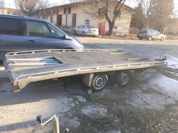 Platformă auto furată din Germania, descoperită în Eforie Nord