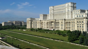 Prima sesiune a Parlamentului din 2016. Parlamentarii se întorc la muncă