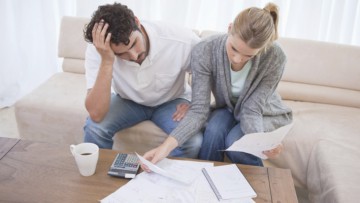 Proiect de lege: se restrânge aria beneficiarilor legii dării în plată
