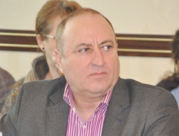 Chesoi merge în şedinţa de consiliu cu propunerea de diminuare a taxelor locale