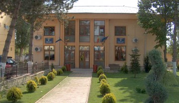 Seară de film, din partea primăriei, în comuna Crucea