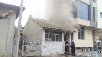 Incendiu într-un imobil de pe strada Mihai Viteazu