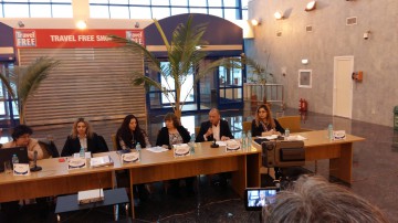 Master Planul Portului Constanţa, făcut praf în dezbaterea publică