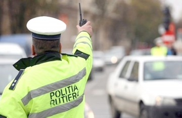 Razii: peste 100 de sancţiuni, aplicate de poliţiştii rutieri