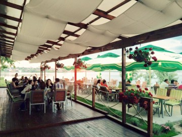 Restaurantul vedetelor din Năvodari a fost redeschis