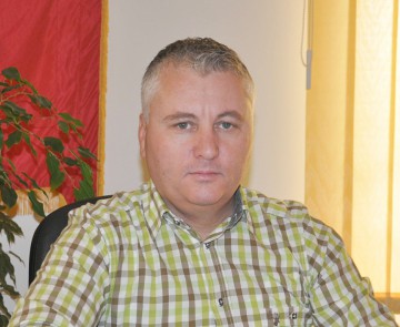 PSD îşi prezintă candidatul la Primăria Ovidiu la local, pentru că la Casa de Cultură n-a vrut primarul