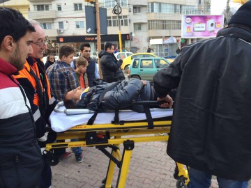 Accident rutier în Constanța: mai multe persoane rănite și un semafor pus la pământ!