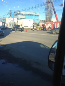 Accidente rutiere pe bulevardul Aurel Vlaicu: doi pietoni, luaţi cu ambulanţa!