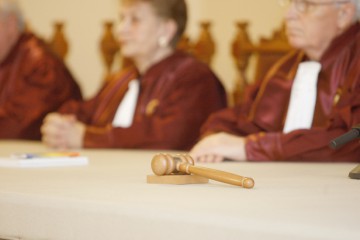 CCR blochează interceptările serviciilor în cauzele penale!