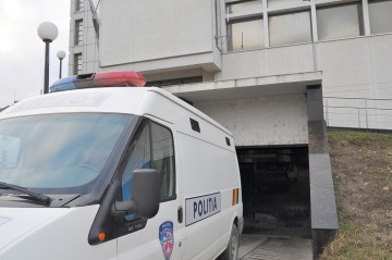 Cei doi Mitrenca din Cogealac, trimişi în judecată pentru distrugere