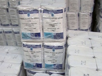 Ajutoarele de la UE se mişcă precum melcul