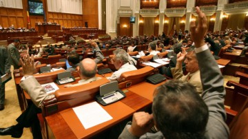 Niculae Mircovici: Camera Deputaţilor a decis ca nici un proiect de lege să nu mai fie adoptat tacit