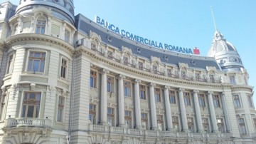 BCR acordă companiei Chimpex un credit de 27 milioane euro pentru un nou terminal de cereale în portul Constanţa