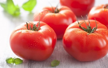 Roşii cu conţinut de pesticide peste limita admisă