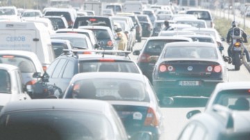 Șoferii nu mai sunt obligaţi să plătească amenda pentru neplata rovinietei