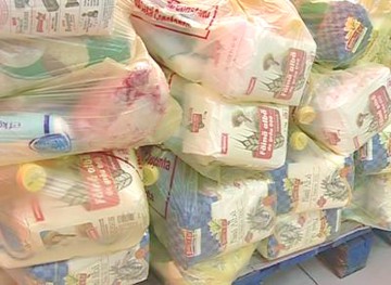 Se distribuie pachetele alimentare la Mangalia
