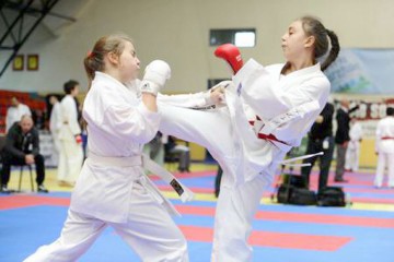 Copiii din Ovidiu, invitați la cursuri de karate