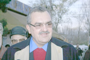 Tribunalul Constanța a amânat pronunțarea cu privire la libertatea lui Miron Mitrea