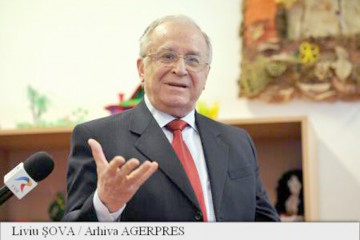 Iliescu: Regret că o exprimare eliptică poate suna drept indiferenţă faţă de suferinţa rudelor morţilor la Revoluţie
