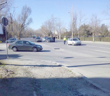 Accident rutier pe strada Soveja: Trei copii au ajuns la spital
