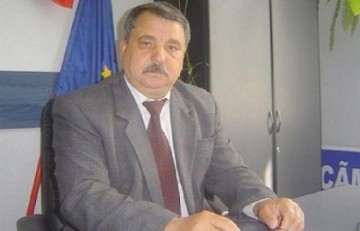 Primarul suspendat al comunei Seimeni, menținut în arest la domiciliu