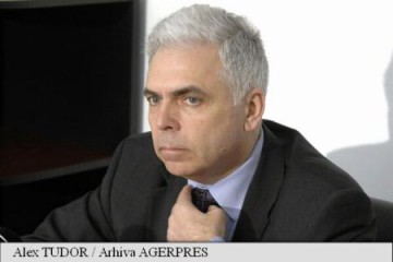 Pronunțarea în dosarul lui Adrian Severin, amânată