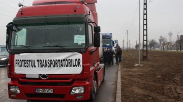 Transportatorii ameninţă cu NOI PROTESTE dacă ASF nu ia măsuri în privinţa reducerii RCA