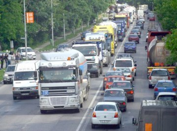 Se caută 30 de șoferi de TIR pentru Anglia