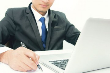 Se caută specialiști în PR și comunicare
