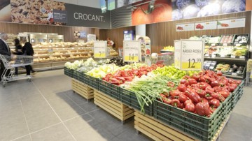 Supermarketurile, obligate să aloce 50% din spaţii pentru produsele alimentare româneşti - proiect