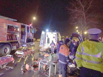 ACCIDENT GROAZNIC în Mamaia: doi tineri au MURIT, o tânără este în COMĂ!