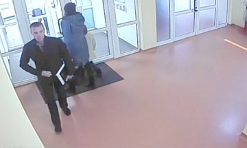 Individul care a furat şpaga de la medicii Arhire, condamnat într-un alt dosar!