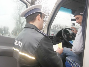 Șoferii microbuzelor din Constanța își schimbă traseele pentru a scăpa de controale!