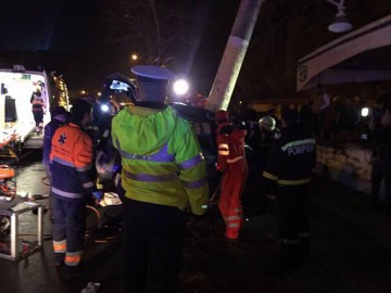 ACCIDENT RUTIER GRAV ÎN MAMAIA: doi tineri sunt MORŢI, alţi doi - în stare gravă! Video