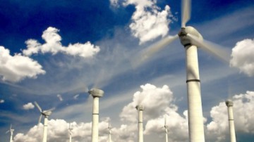 Moriştile eolienelor produc de două ori cât centrala de la Cernavodă