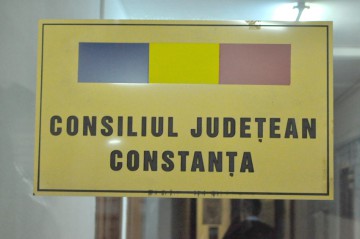 CJC, obligat la reevaluarea ofertelor pentru „Construirea staţiei de sortare a deşeurilor din localitatea Ovidiu”