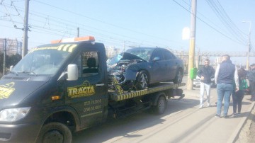 Accident rutier GRAV în Poarta 6