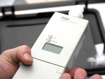 Prinşi băuţi la volan şi fără permis de conducere!