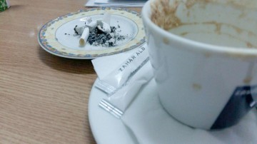 Ghidul de aplicare a Legii anti-fumat nu e gata, cu o zi înainte să intre în vigoare